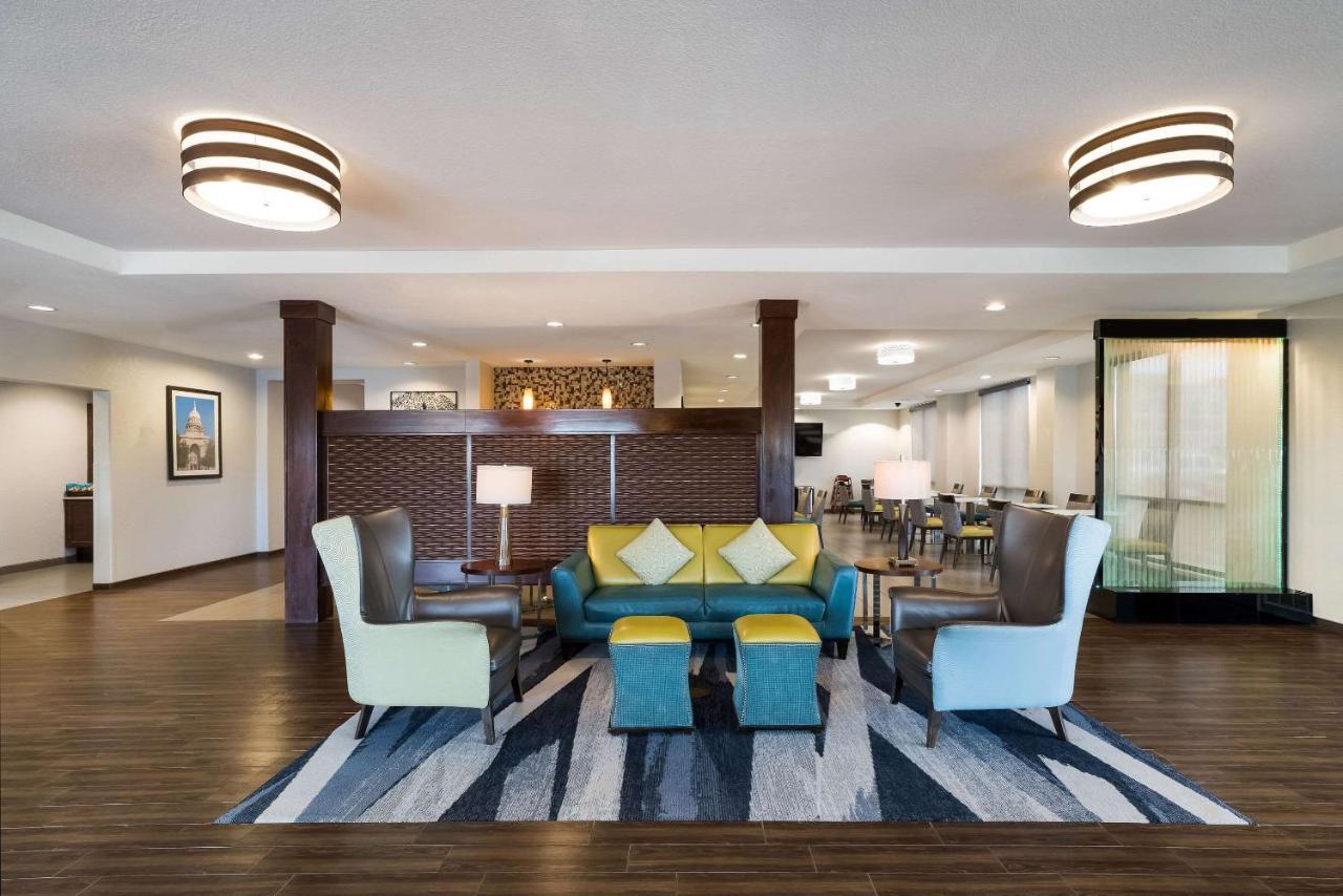 Comfort Inn & Suites Victoria North Zewnętrze zdjęcie