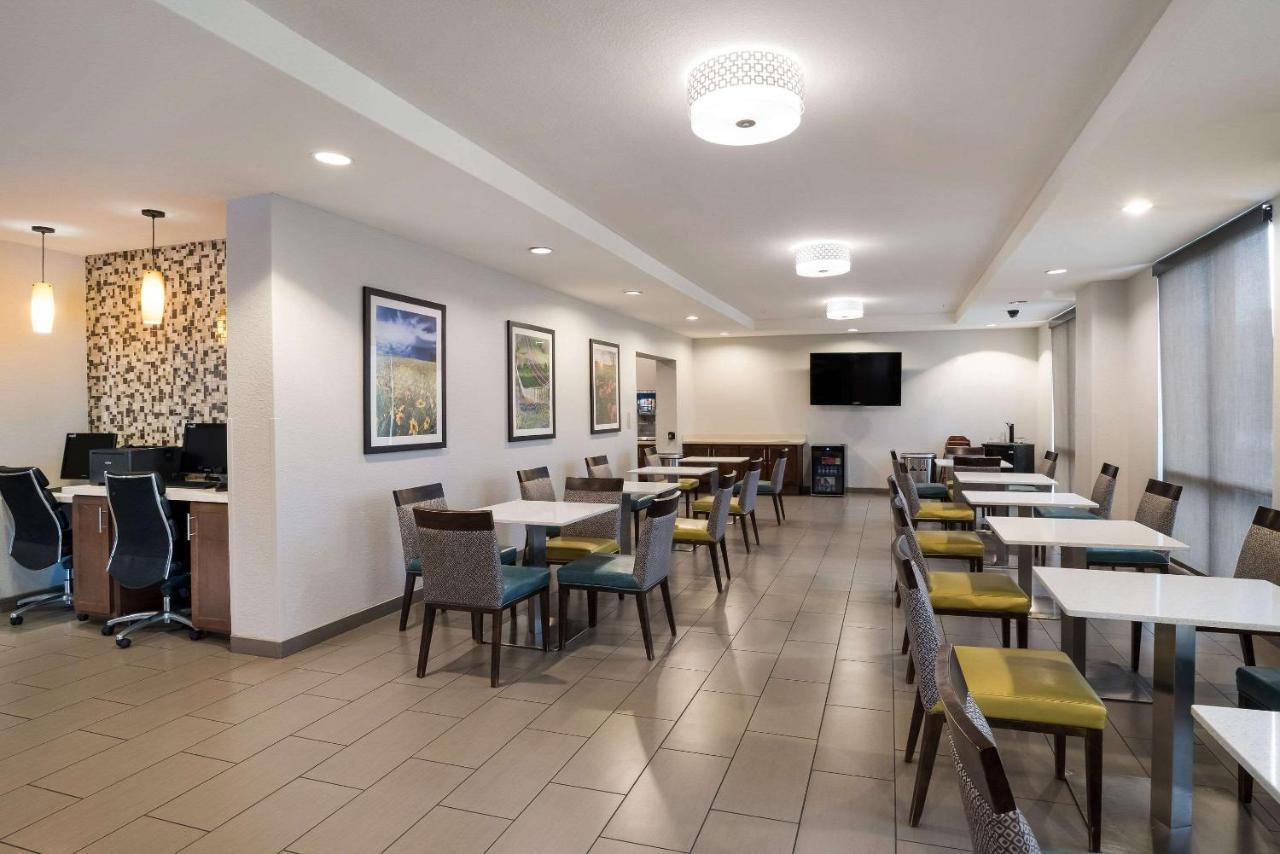 Comfort Inn & Suites Victoria North Zewnętrze zdjęcie